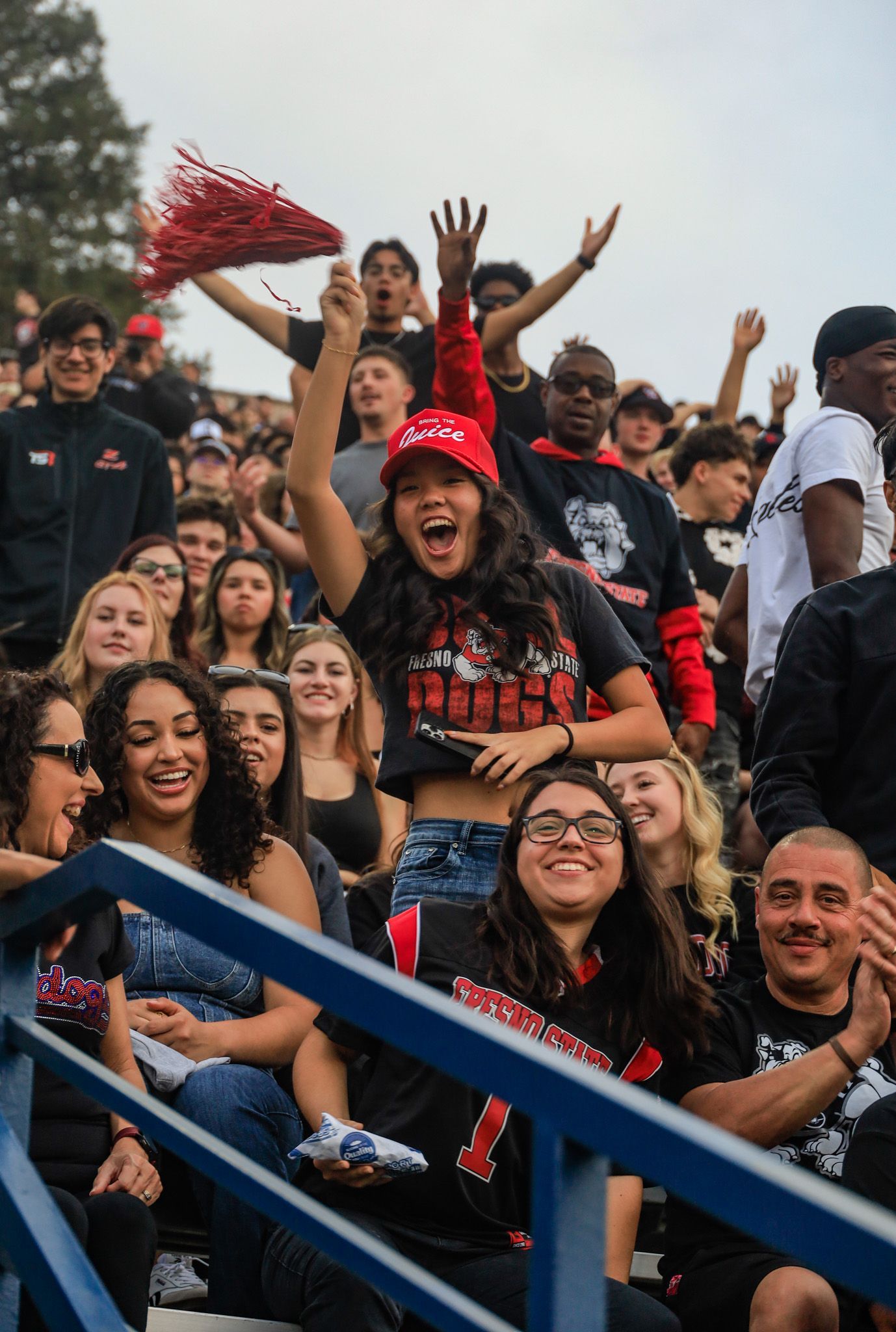 cheerleaders in position 