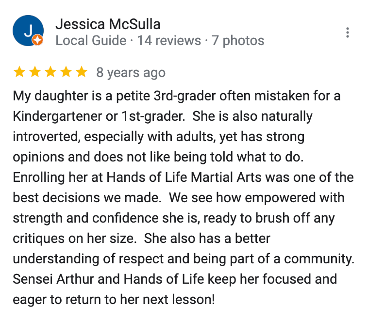 A review from jessica mccuilla shows that her daughter is a petite 3rd grader