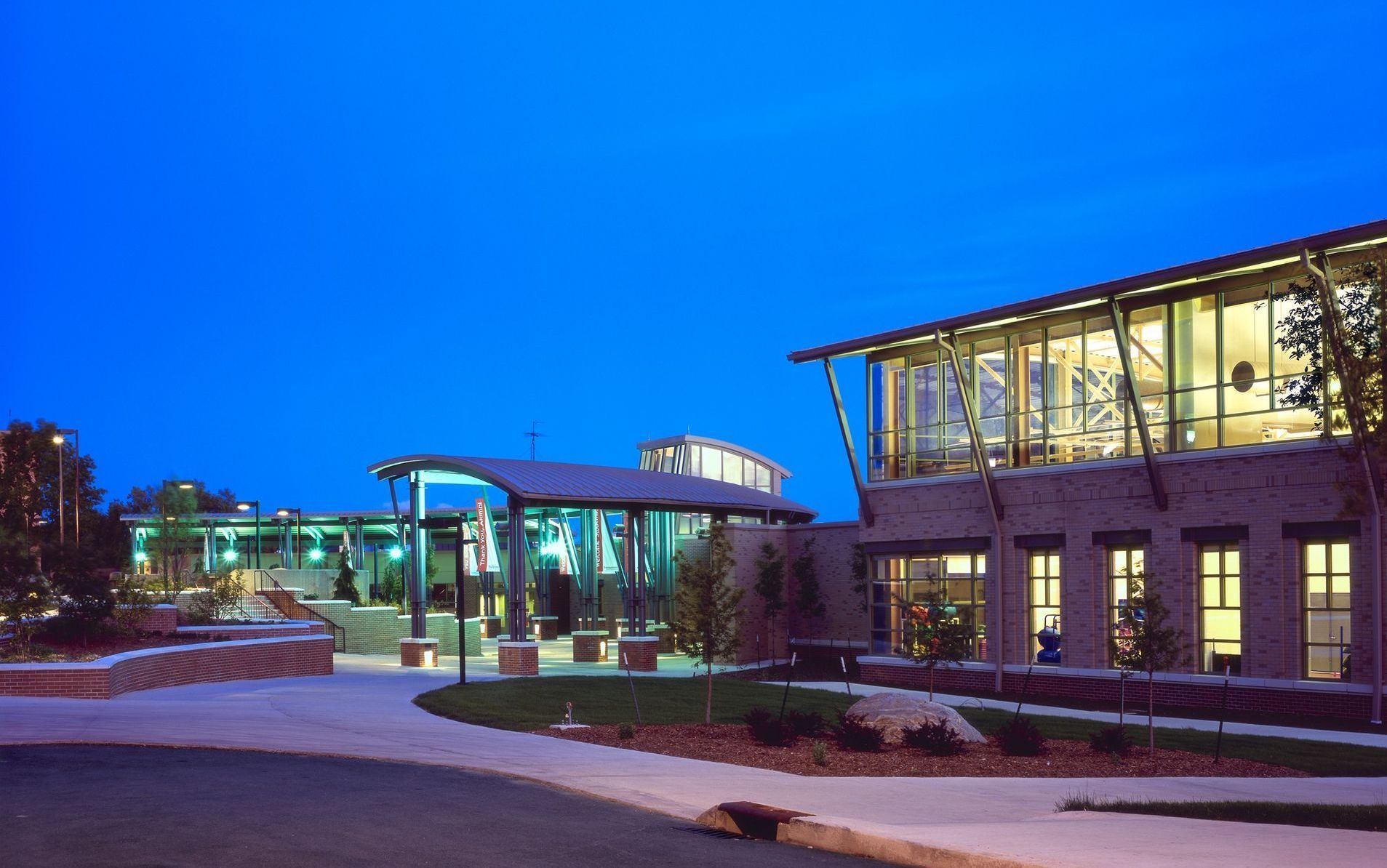 INSTITUTIONAL SPORTS & WELLNESS