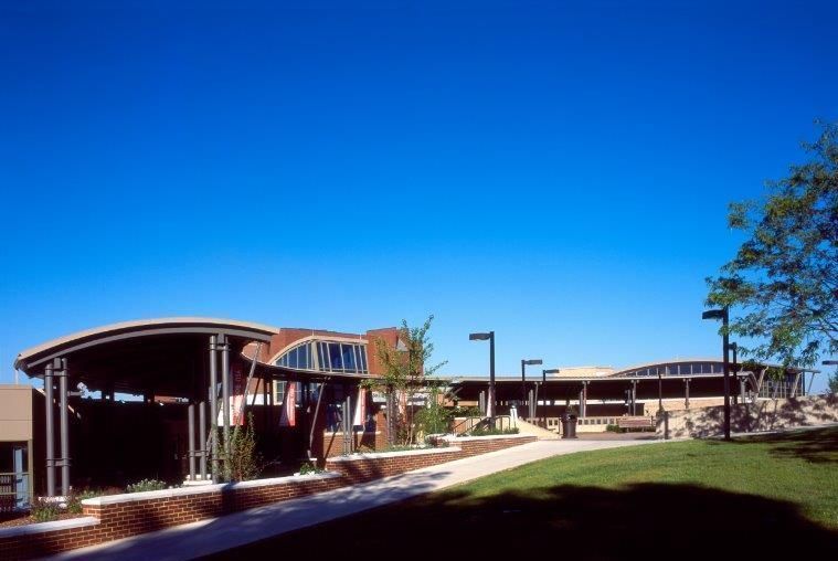 INSTITUTIONAL SPORTS & WELLNESS