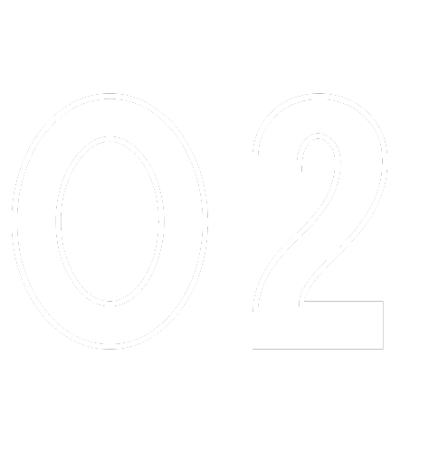 Chiffres blancs « 02 » cerclés de pointillés, sur fond blanc.