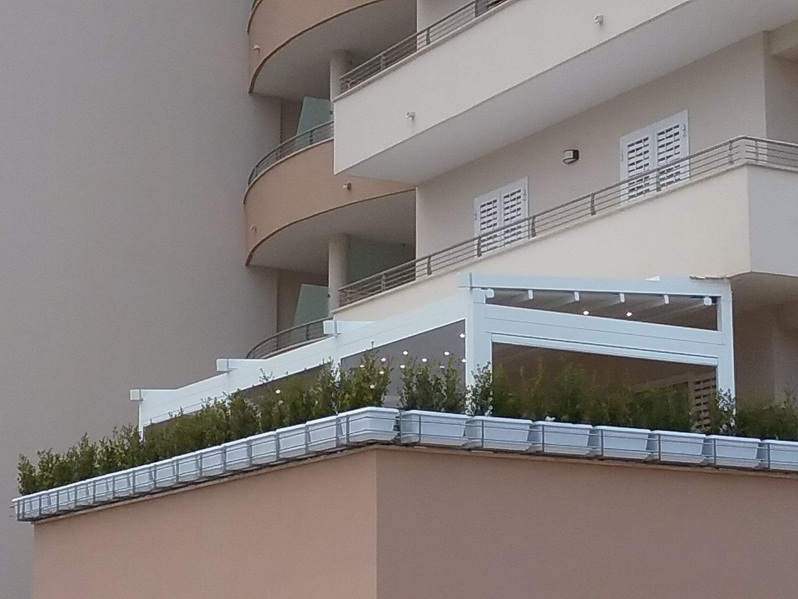 terrazzo con tettoia