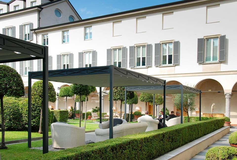 vari gazebo in ferro battuto