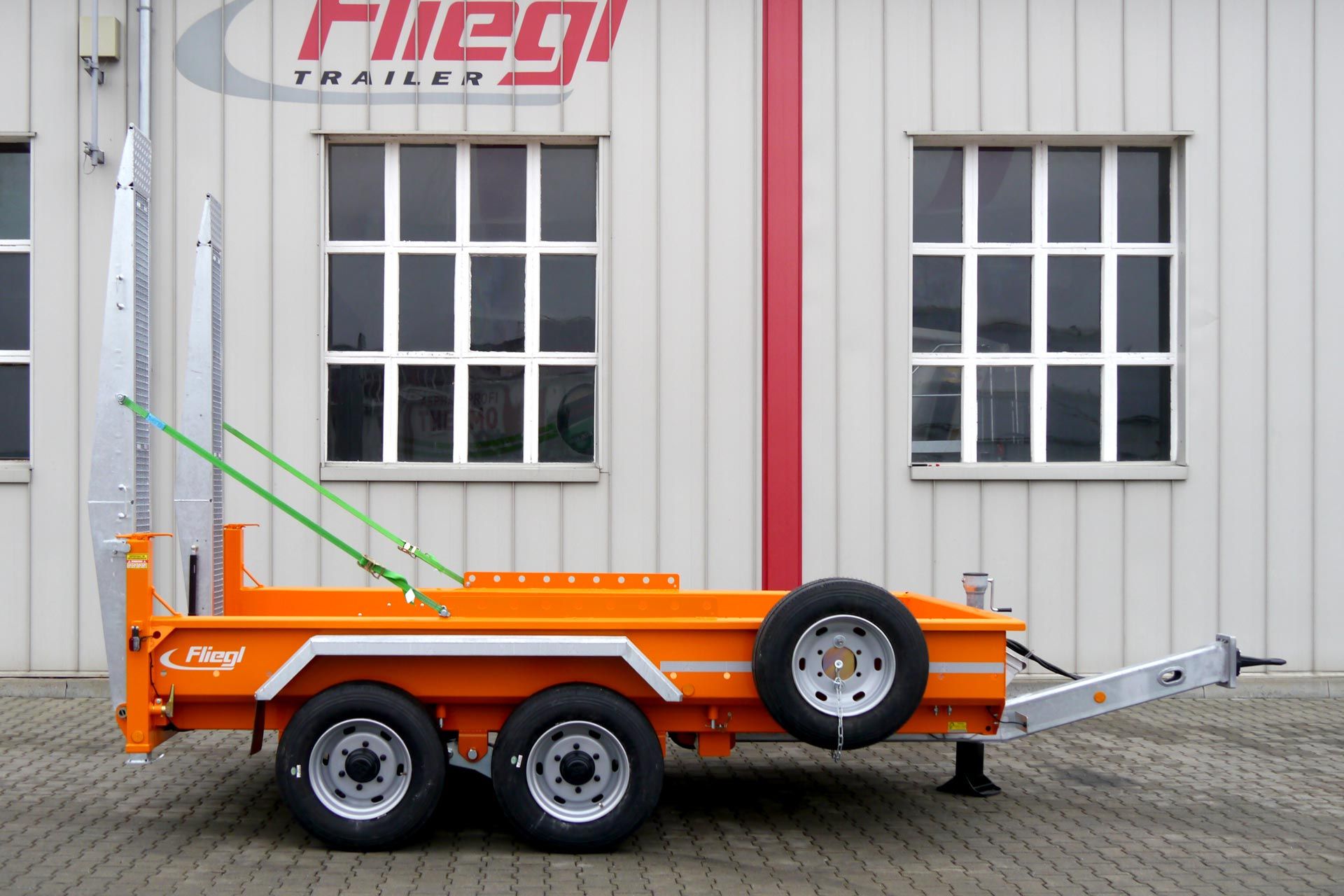 Šoninis laikiklis atsarginei padangai