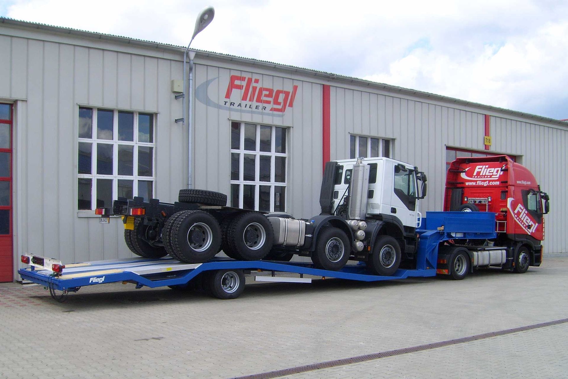 Važiuoklės ir vilkikų transportavimui