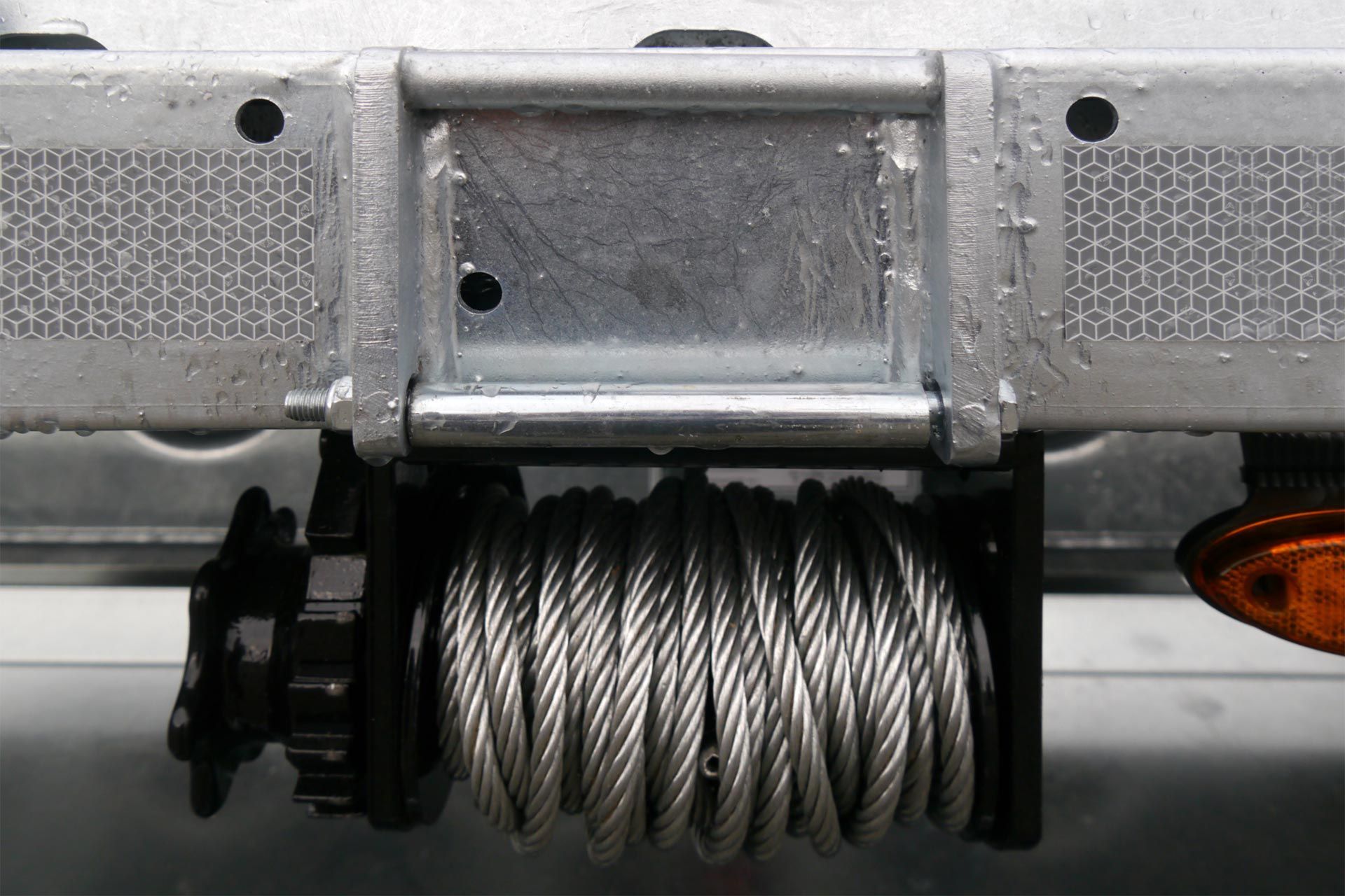 Fliegl puspriekabės statybinių medžiagų transportavimui