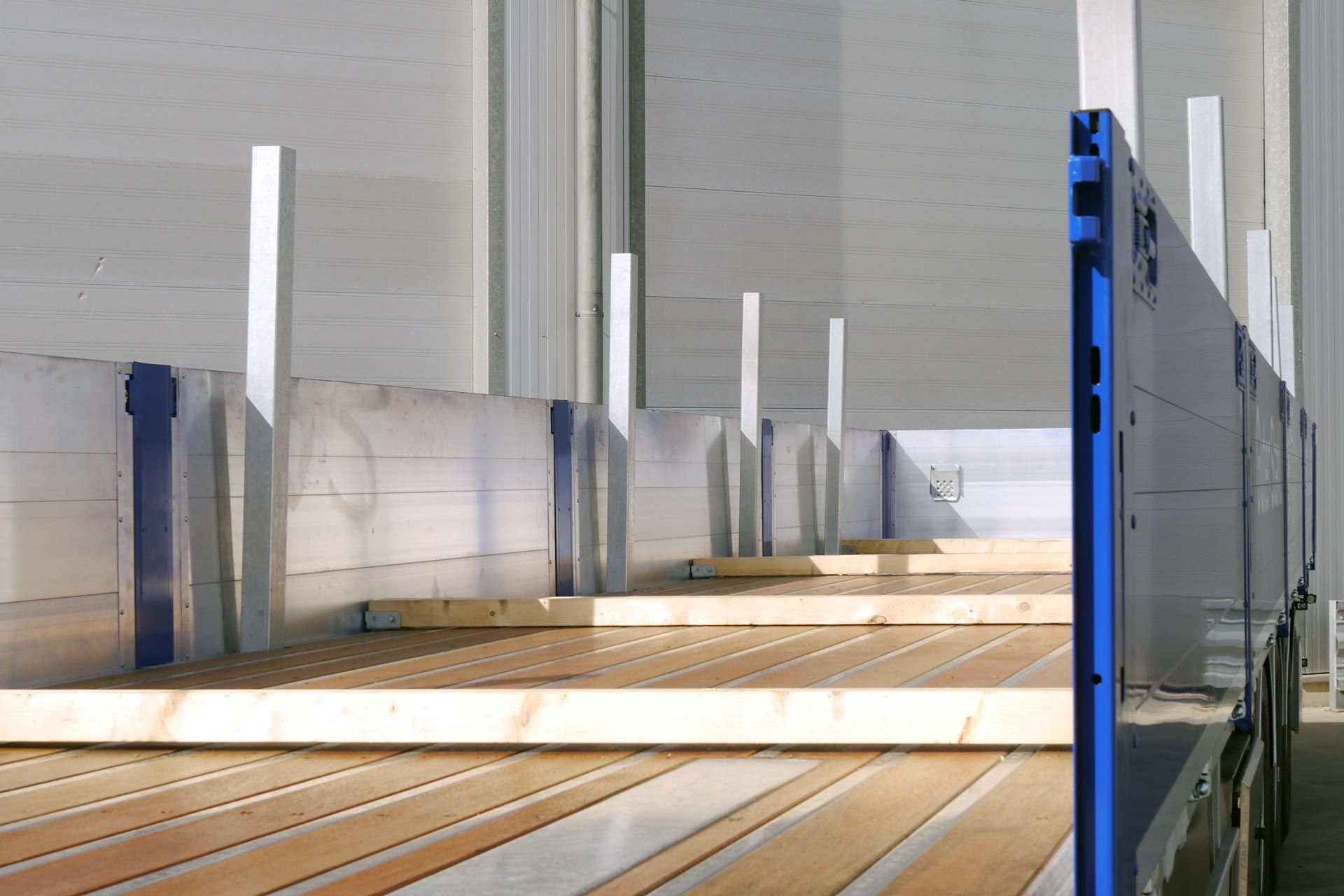 Fliegl bortinės puspriekabės