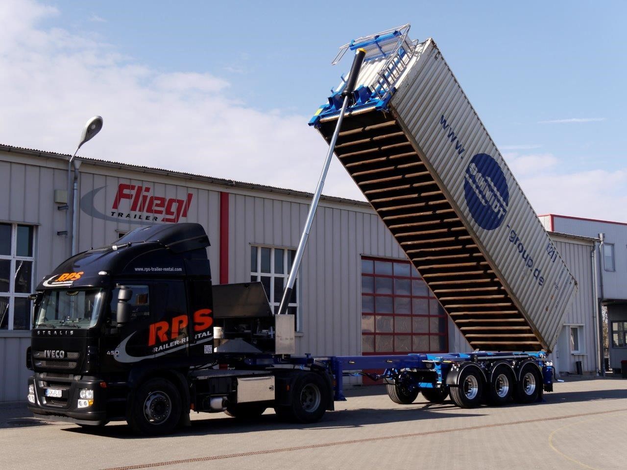 30-40 išskleista puspriekabė