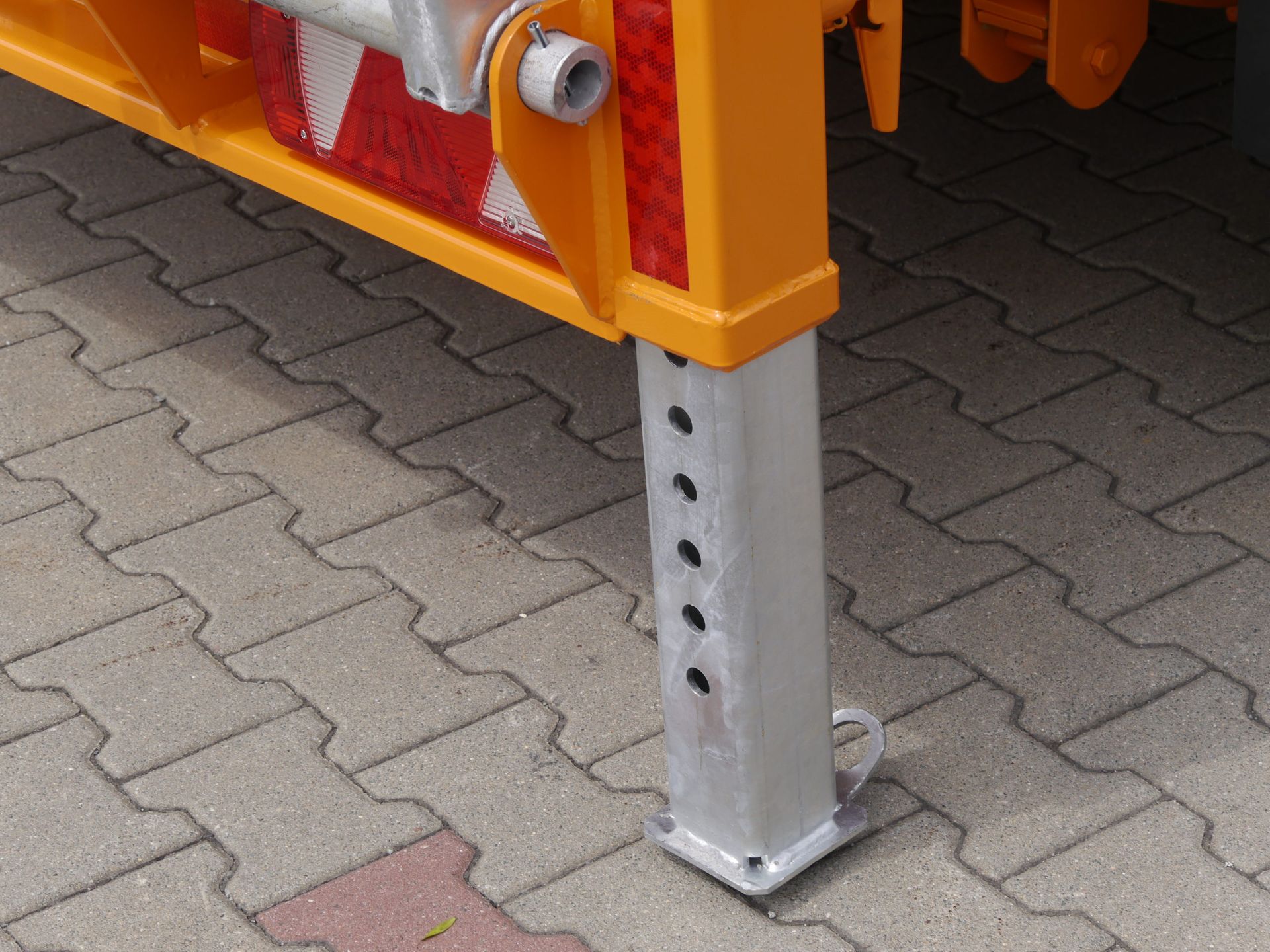 Galinės atraminės kojos