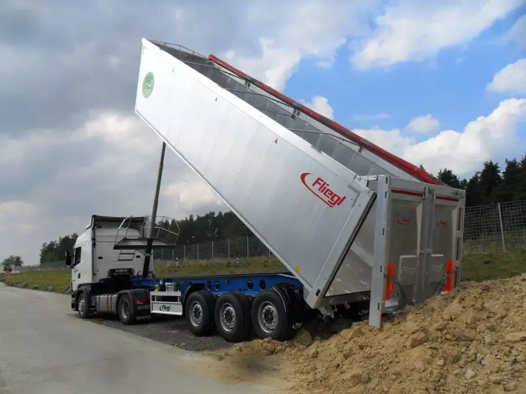 Atverčiamas dangtis