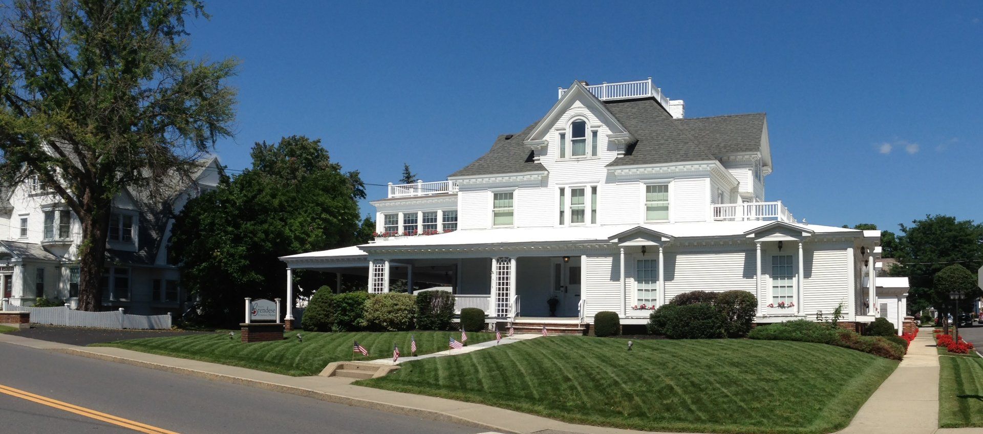 Front View of Brendese Funeral Home, Clifton Park & Albany NY