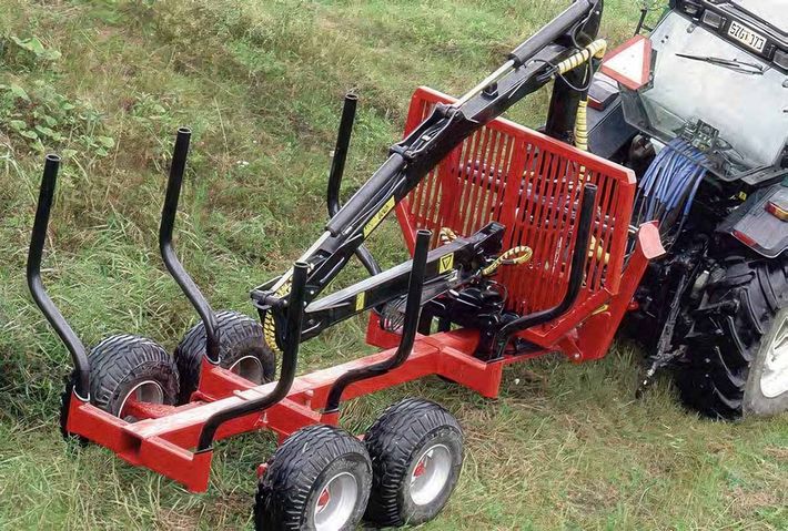 8.5 ton single frame trailer with 6.4 m crane