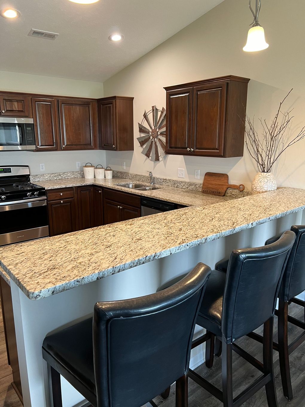 Kitchen Bar