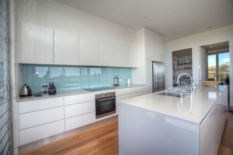 Seascape 1 House Kitchen - Barry Pfister Builder In Forster, NSW