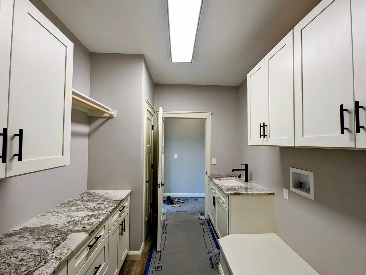 Dream Home Cabinetry | Custom Laundry Room Cabinet Design