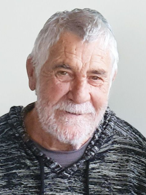 Victor Rullis Logo