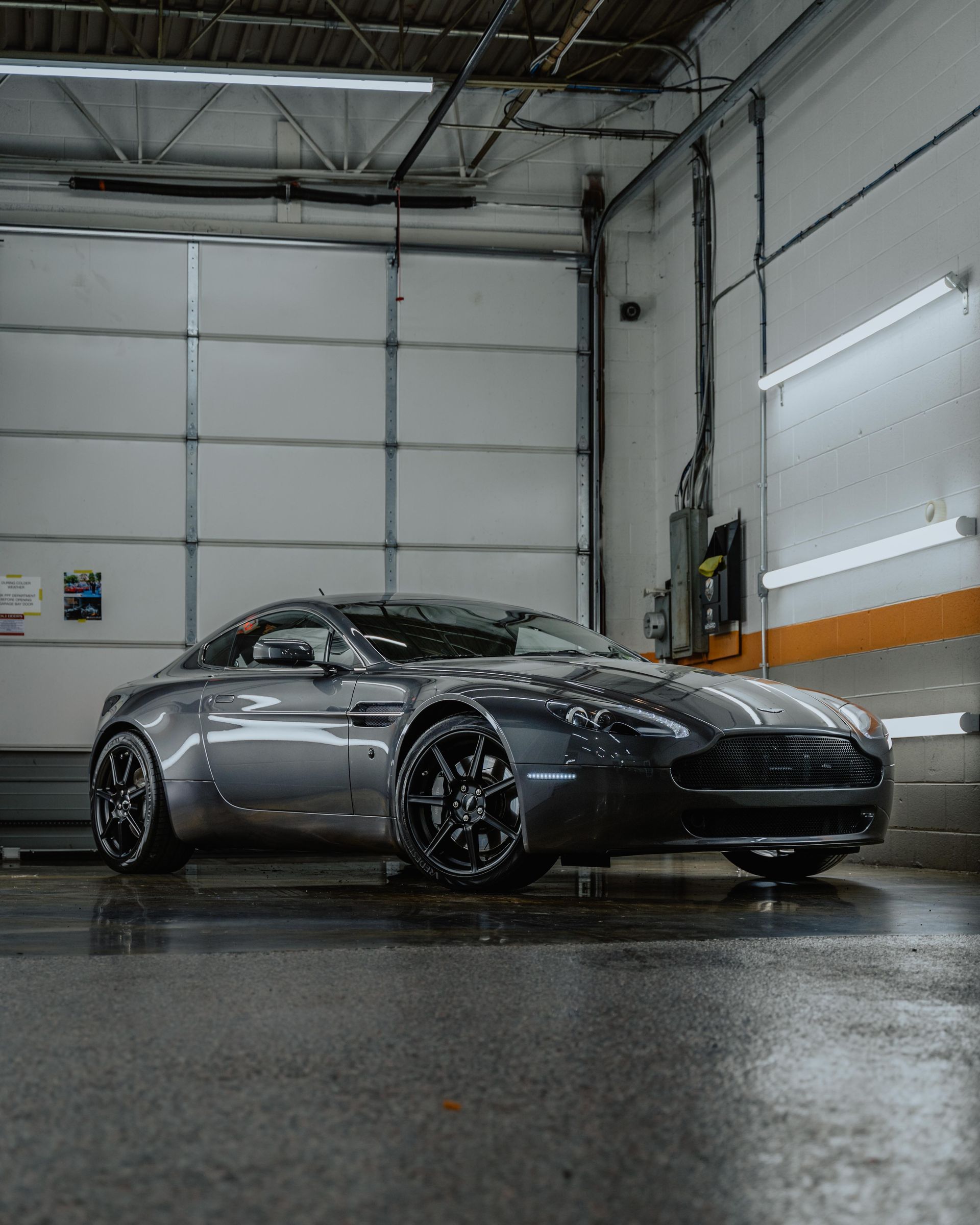 Aston Martin Vantage