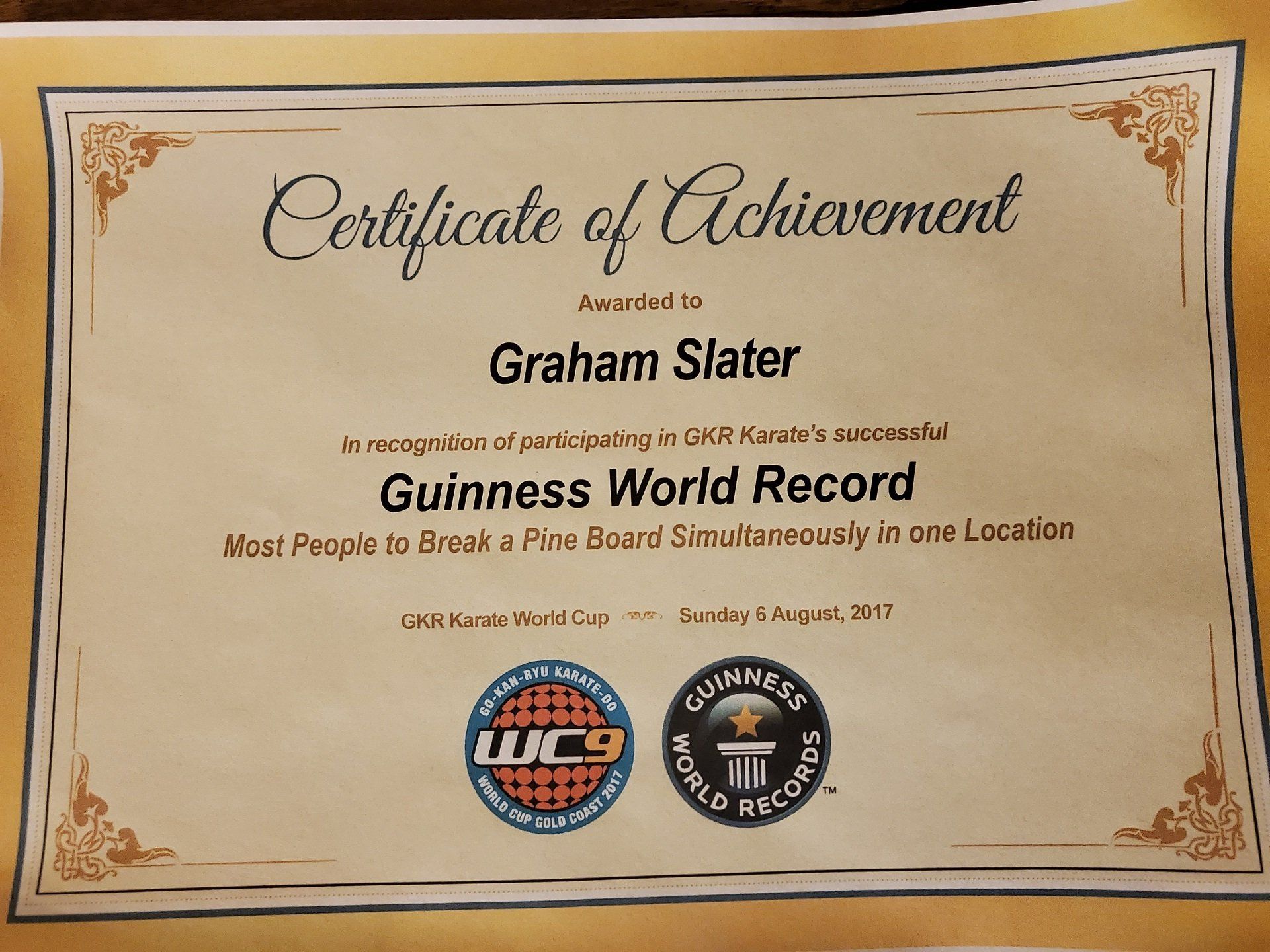 A certificate of achievement for graham slater guinness world record