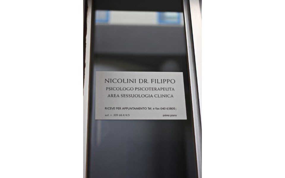 Targa psicoterapeuta Nicolini