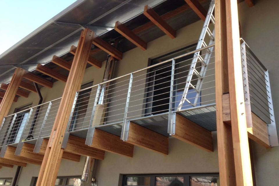 Balcone metallo e legno