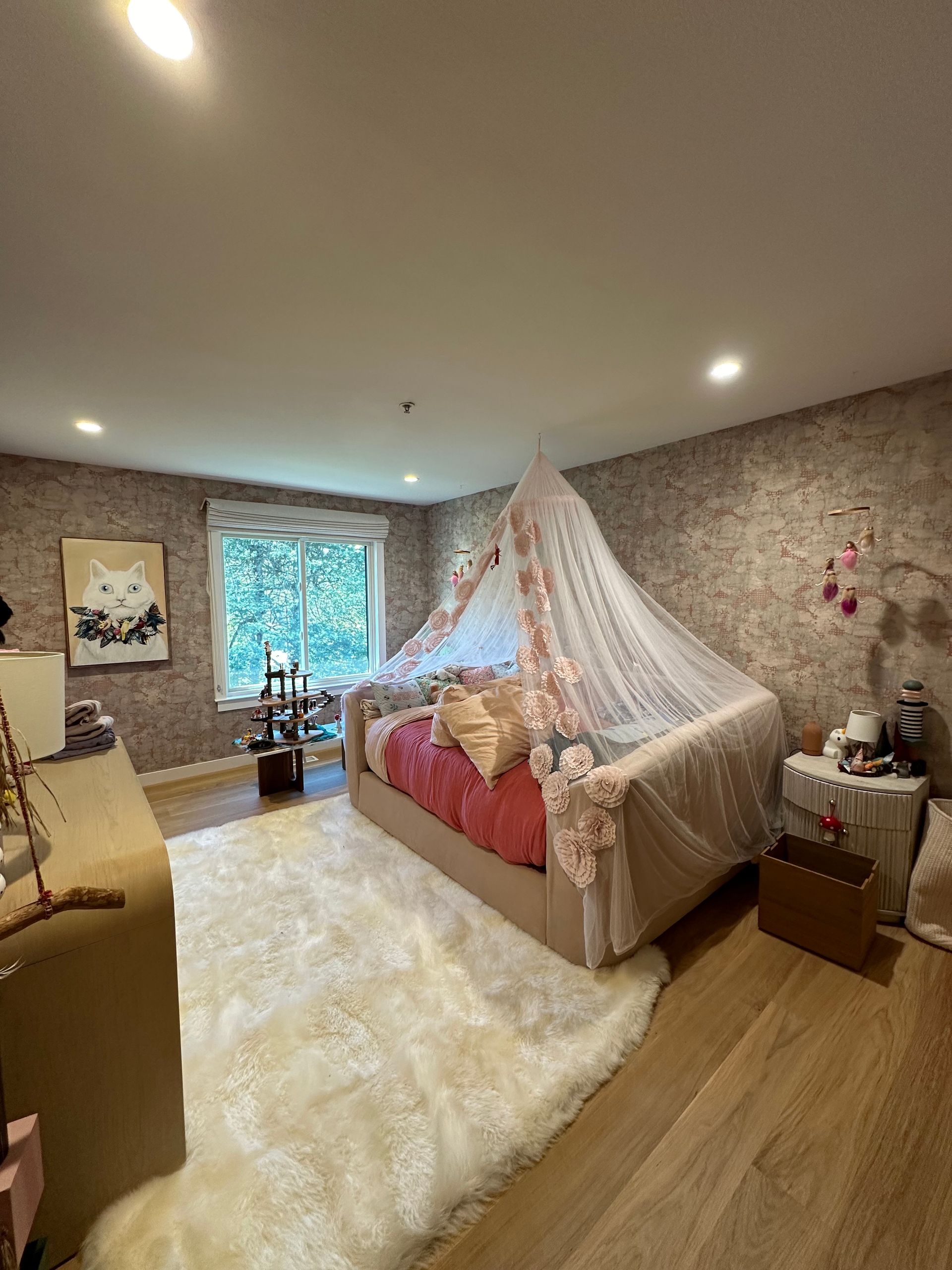 wallpaper-installer-millvalley-ella-decor-bedroom