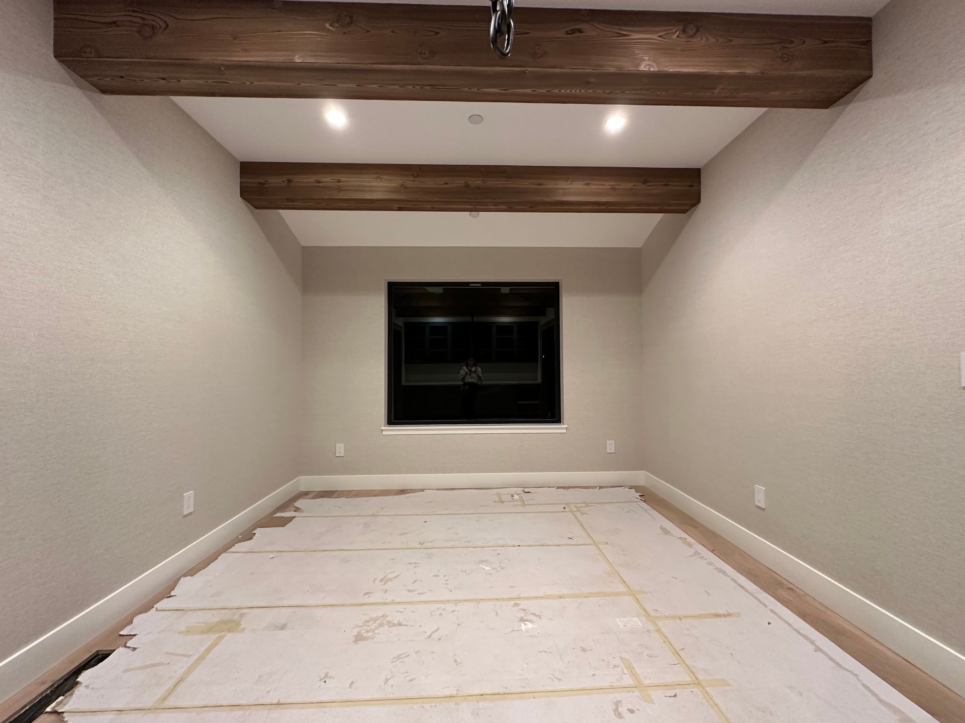 wallpaper-installer-healdsburg-ella-decor-living-room