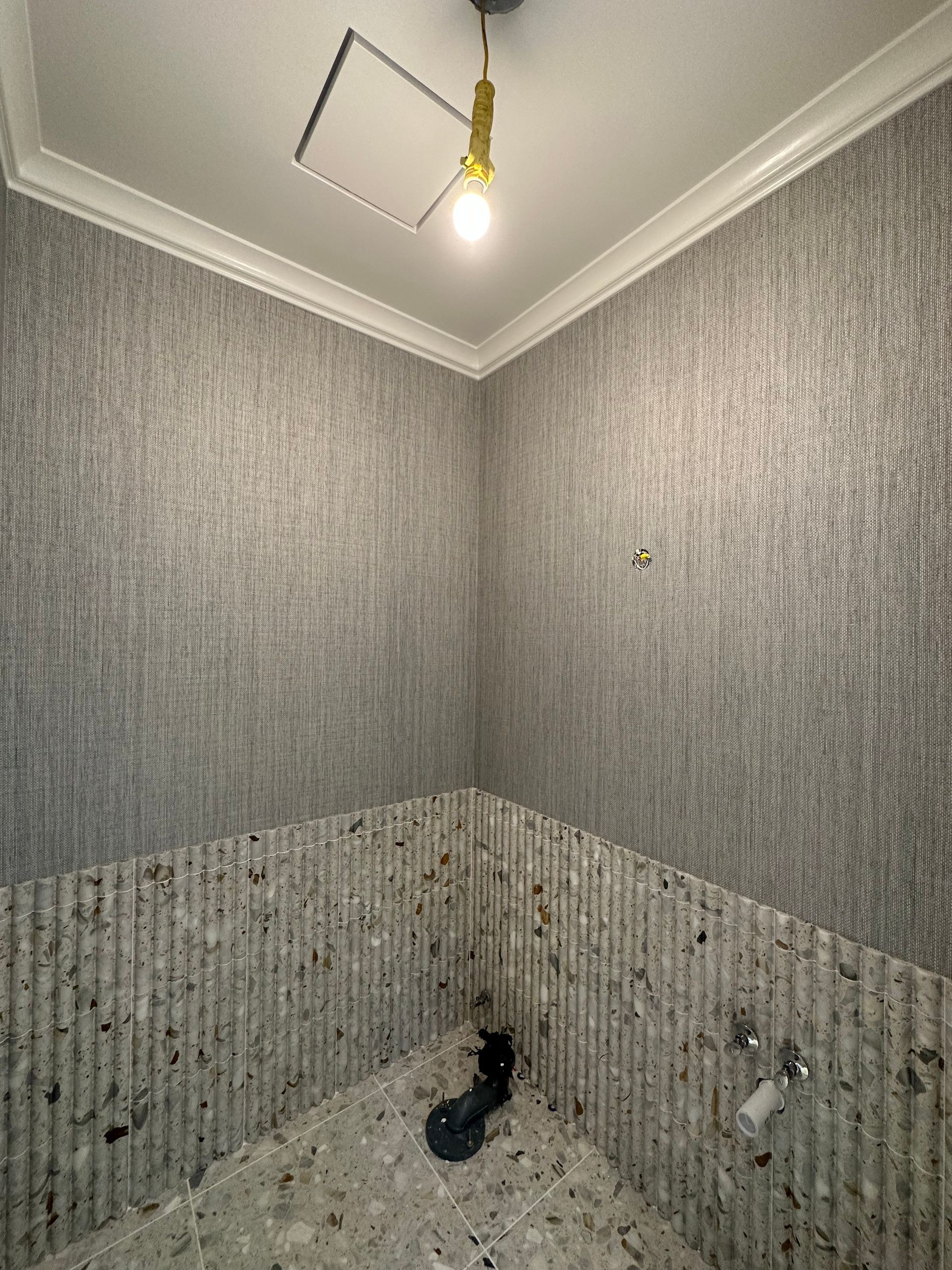 detail-finish-vinyl-millvalley-bedroom