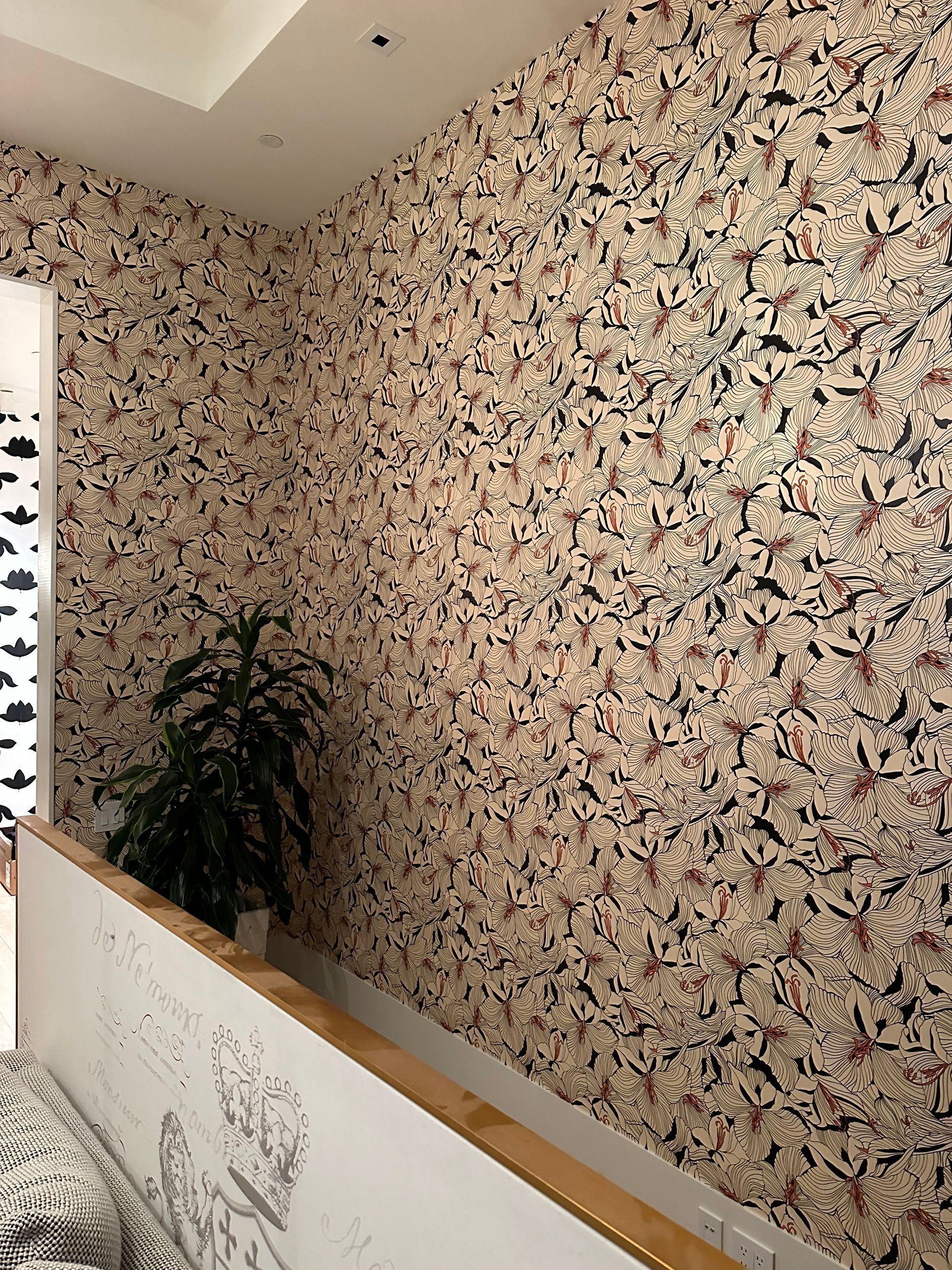 detail-finish-wallpaper-millvalley-living-room