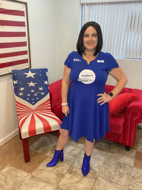 Amy Pulver With Blue Shirt | Overland Park, KS | KC Medicare Helper