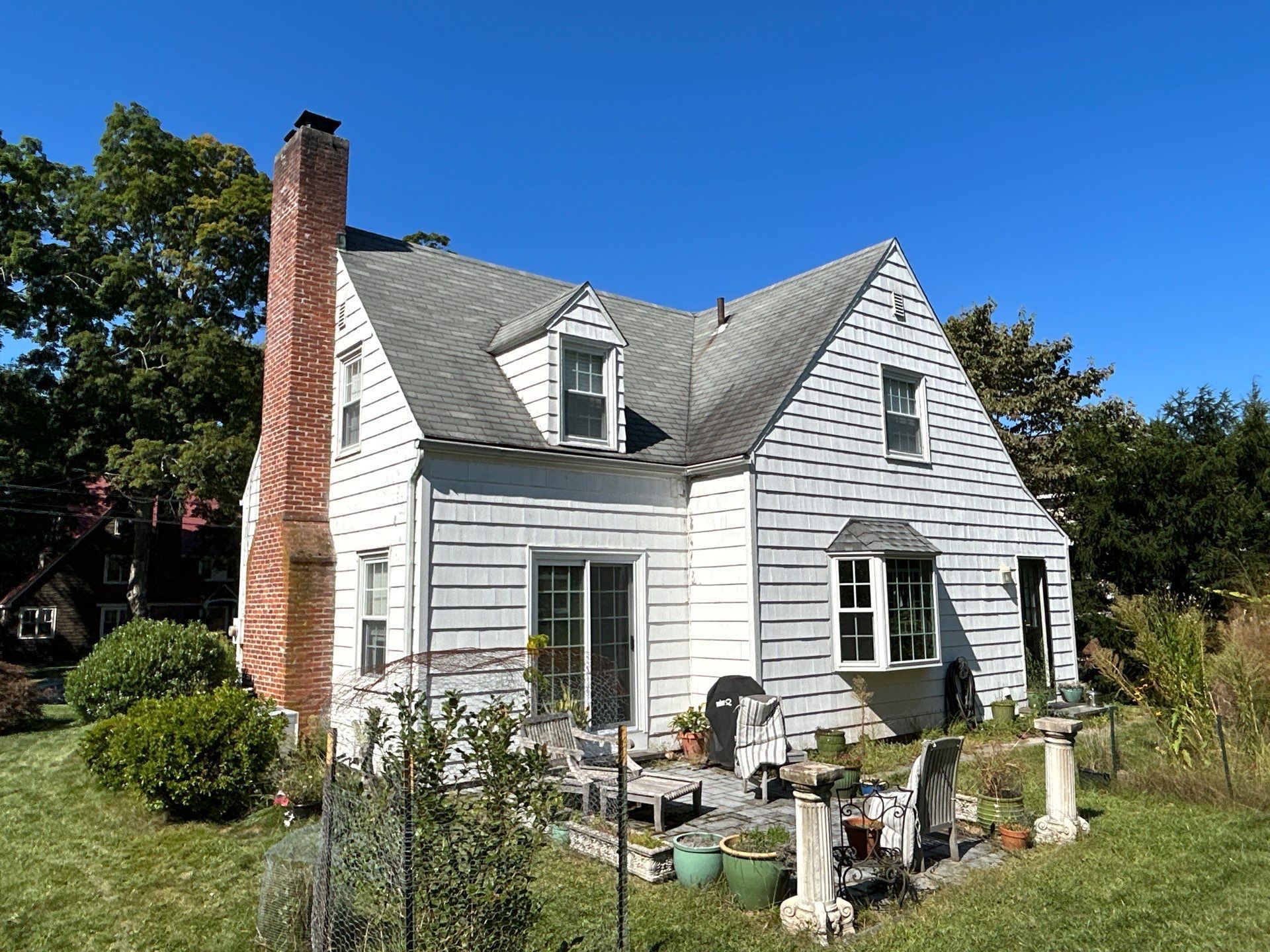 old three tab roof before replacement