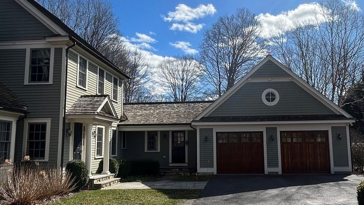 old failing cedar roof in Woodbury, CT