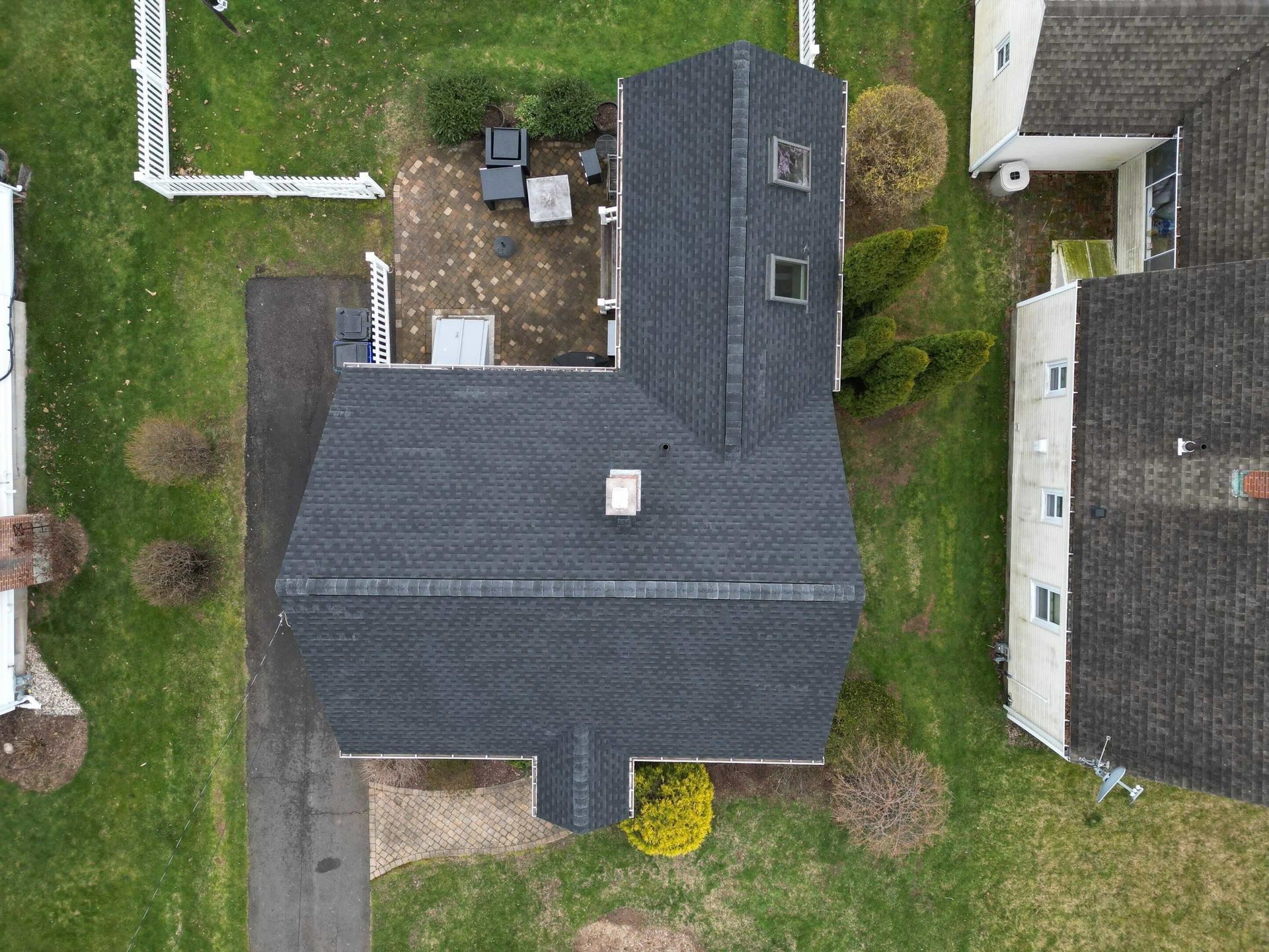 GAF Timberline HDZ Shingles in Charcoal color in west hartford, ct