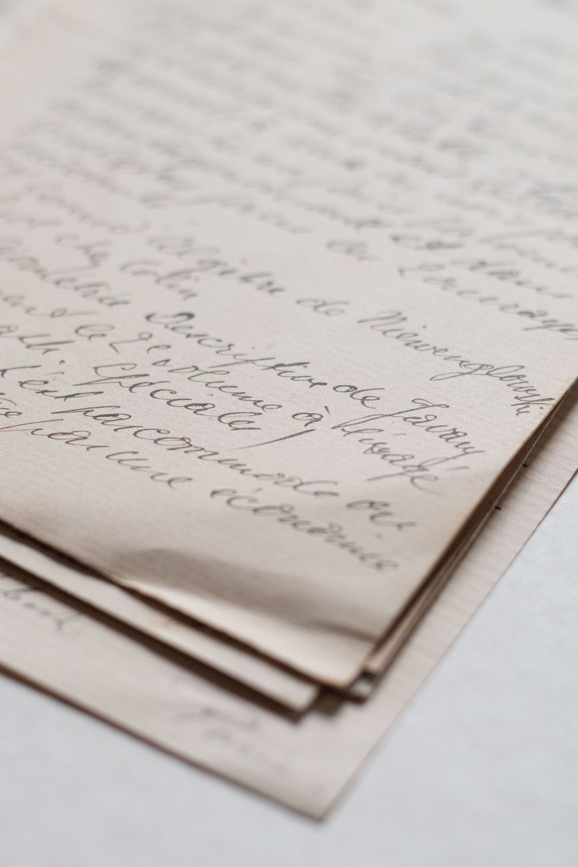 From Goodbye Letters to a New Beginning: What One Client Taught Me About the Real Power of Hypnotherapy