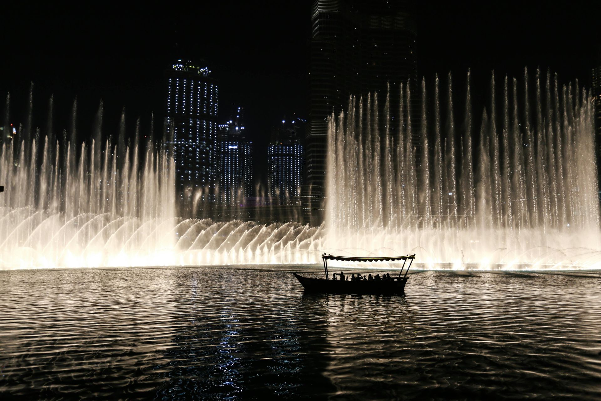 Dubaifountainsclosure