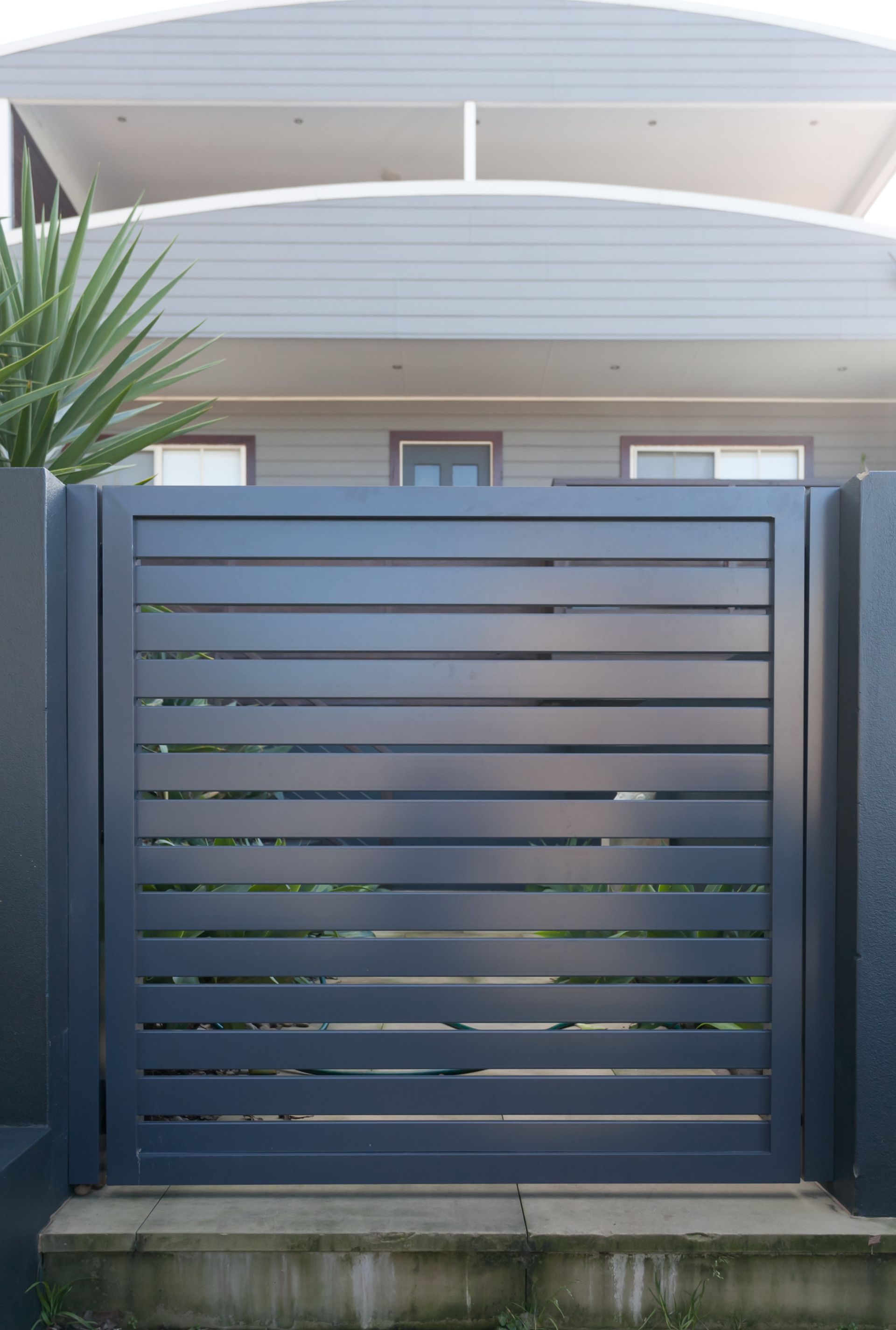 A Mesh Privacy Screen On A Back Deck — Waratah Home Improvements in Coledale, NSW