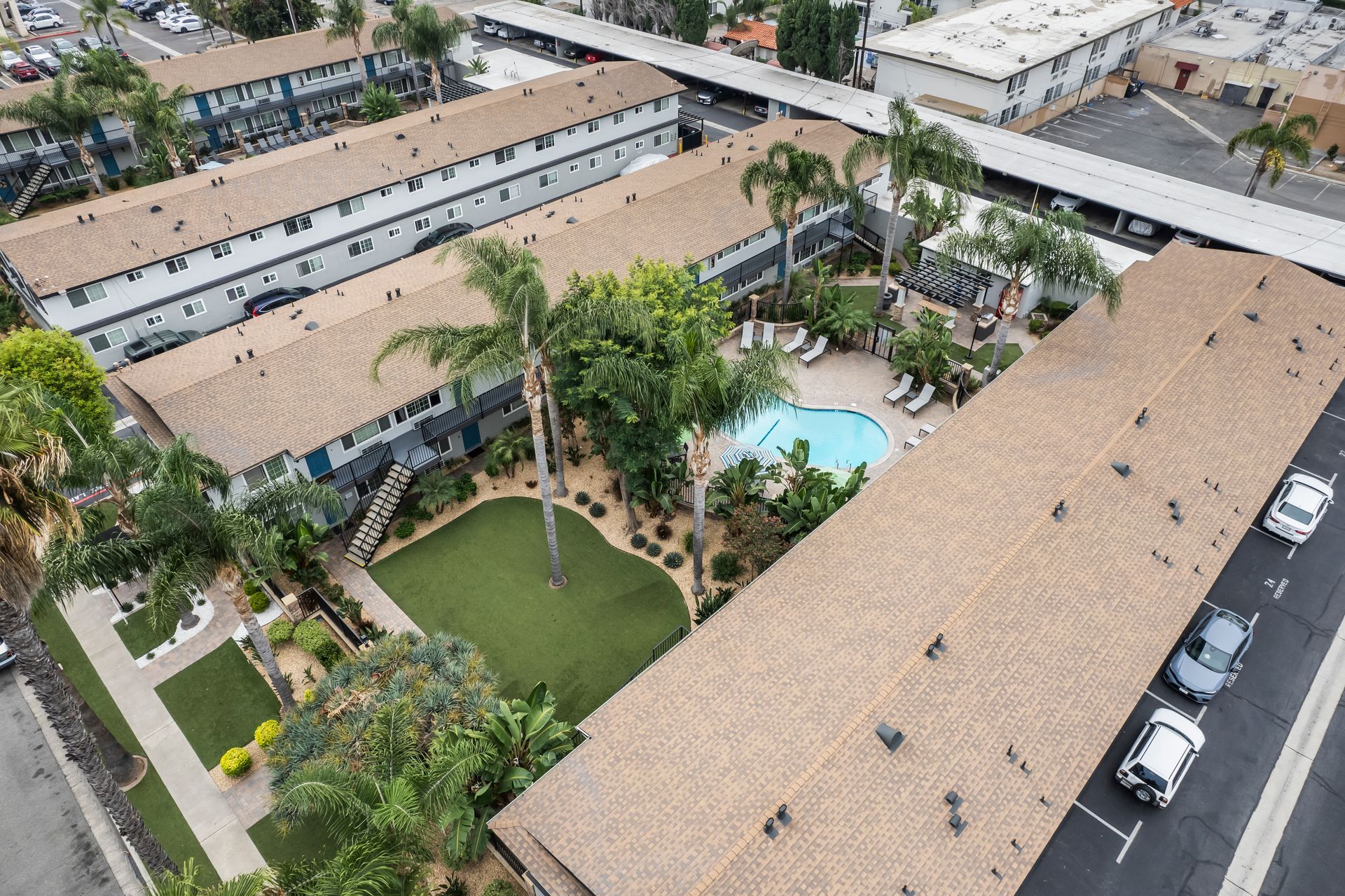 Cantabria pool and courtyard from above