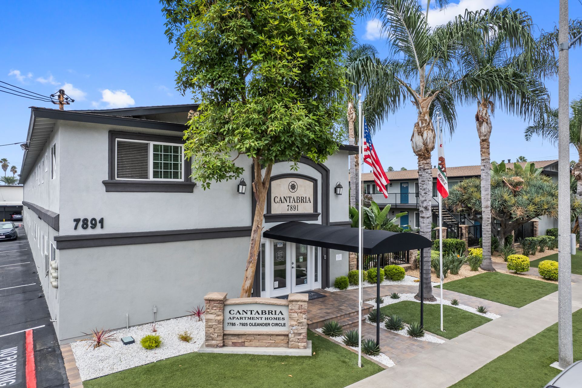 Cantabria exterior leasing office