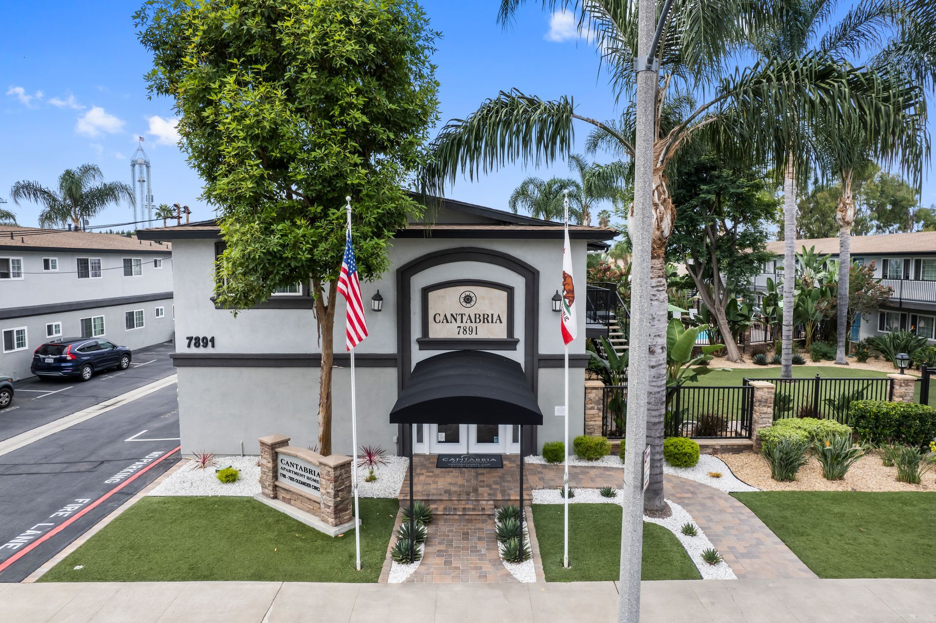 Cantabria exterior leasing office