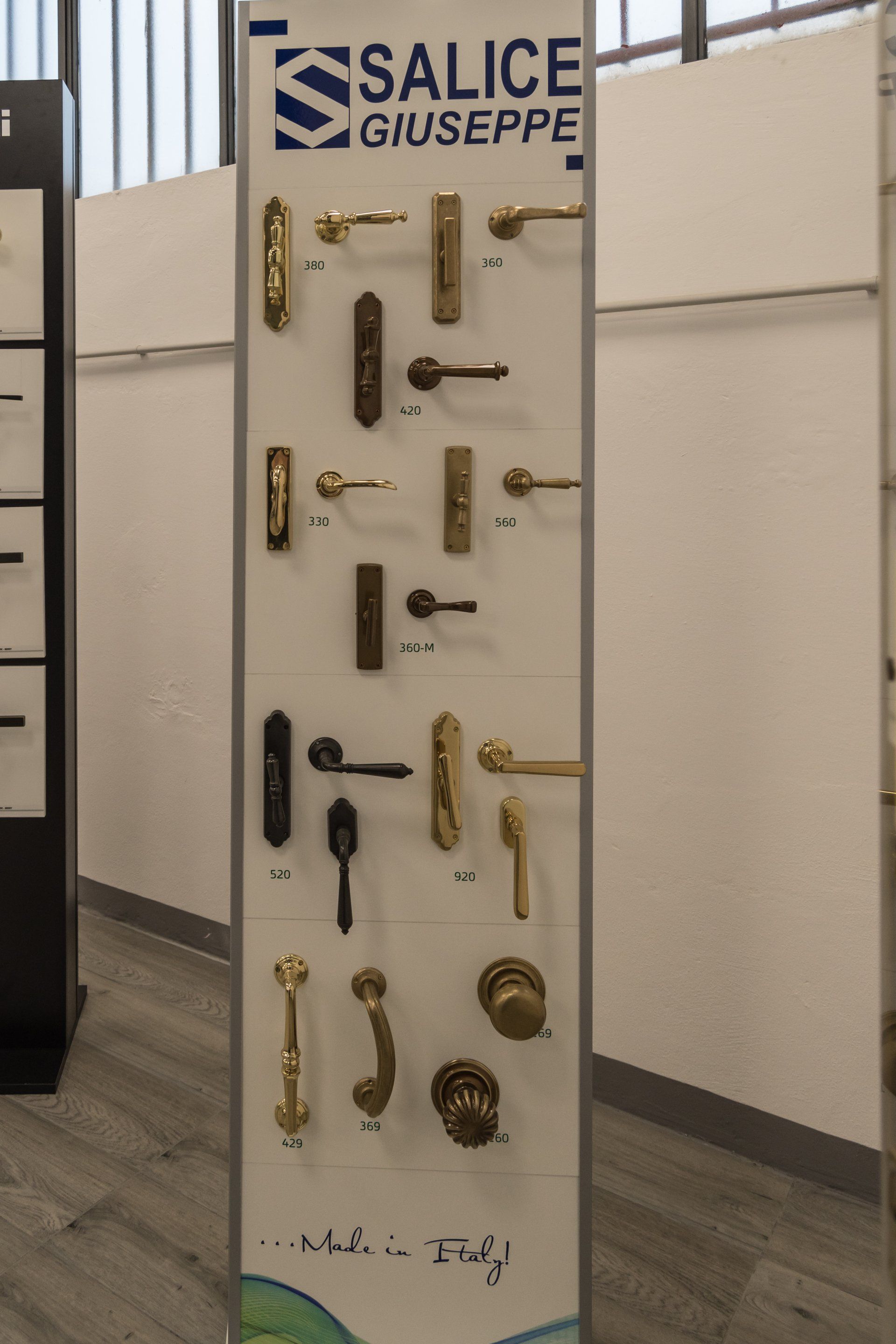 Ferramenta a Firenze: maniglie