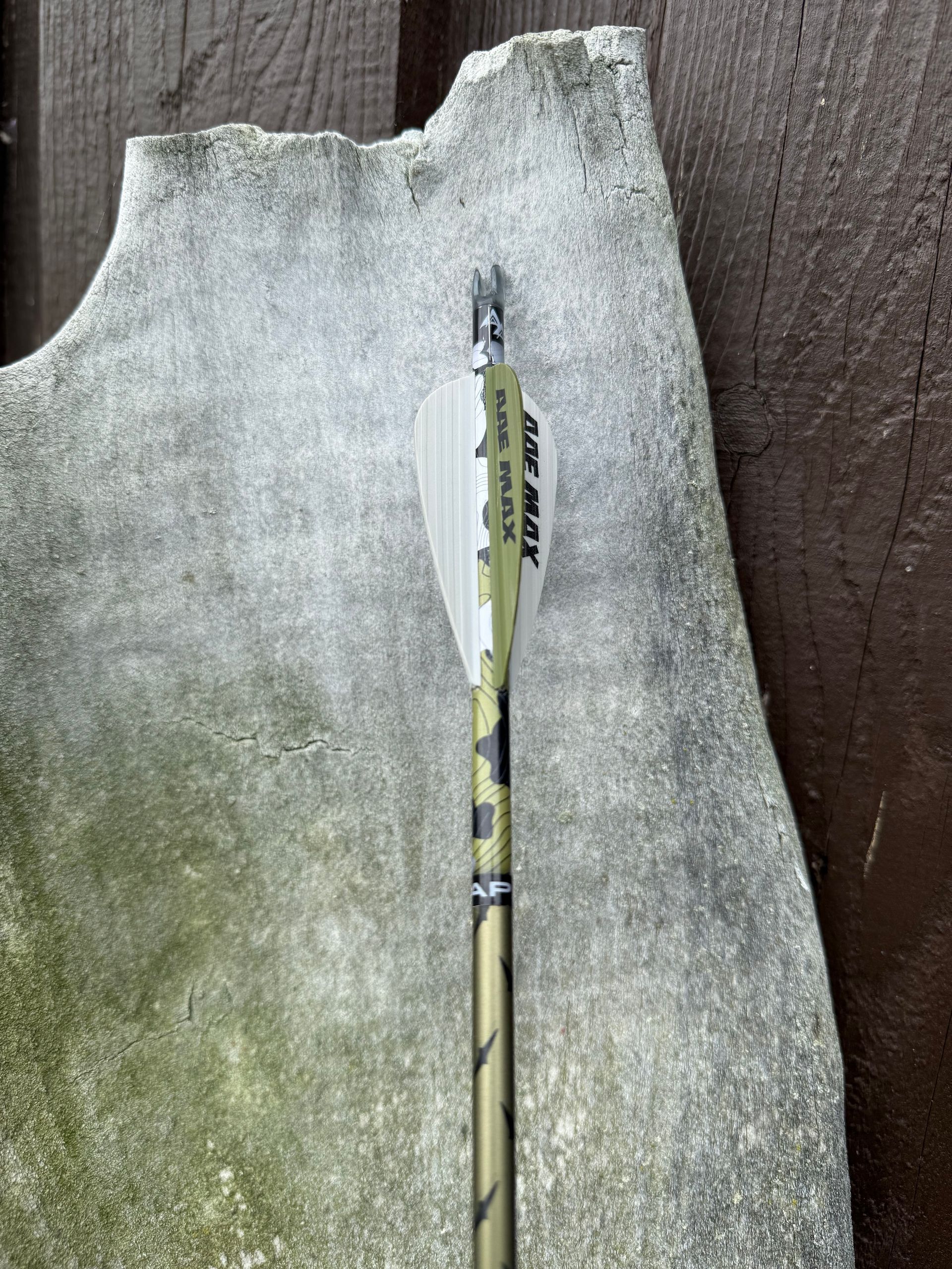 Snow's Outdoor Outfitters Store Image