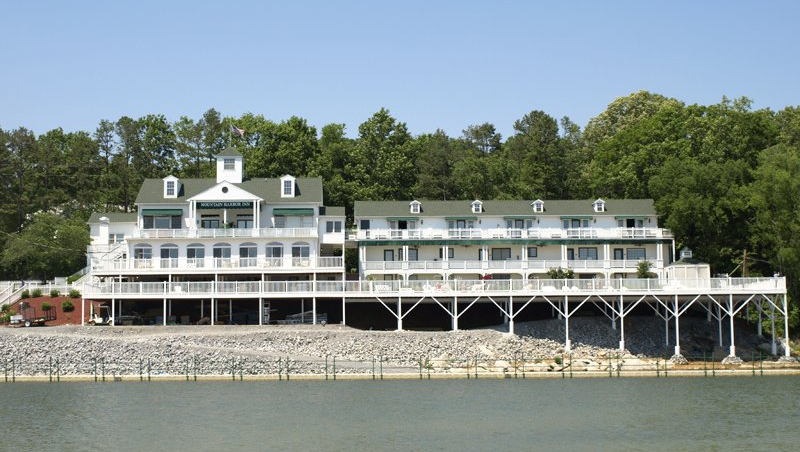 Mountain Harbor Inn