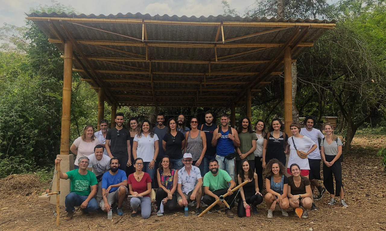 oficina-estrutura-de-bambu-viga-vagão-01