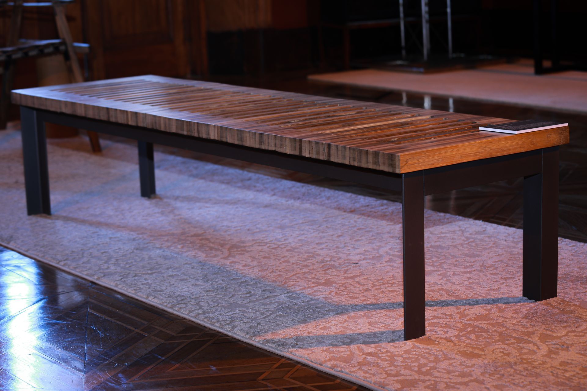 banco-becus-ecodesign-gerdau-modernos-e-eternos