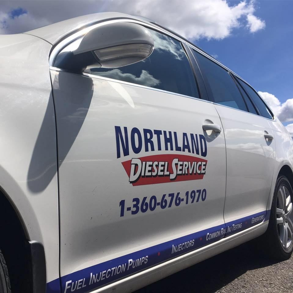 Car Mechanic Is Changing Engine Oil - Bellingham, WA - Northland Diesel Service Car Mechanic Is Changing Engine Oil - Bellingham, WA - Northland Diesel Service