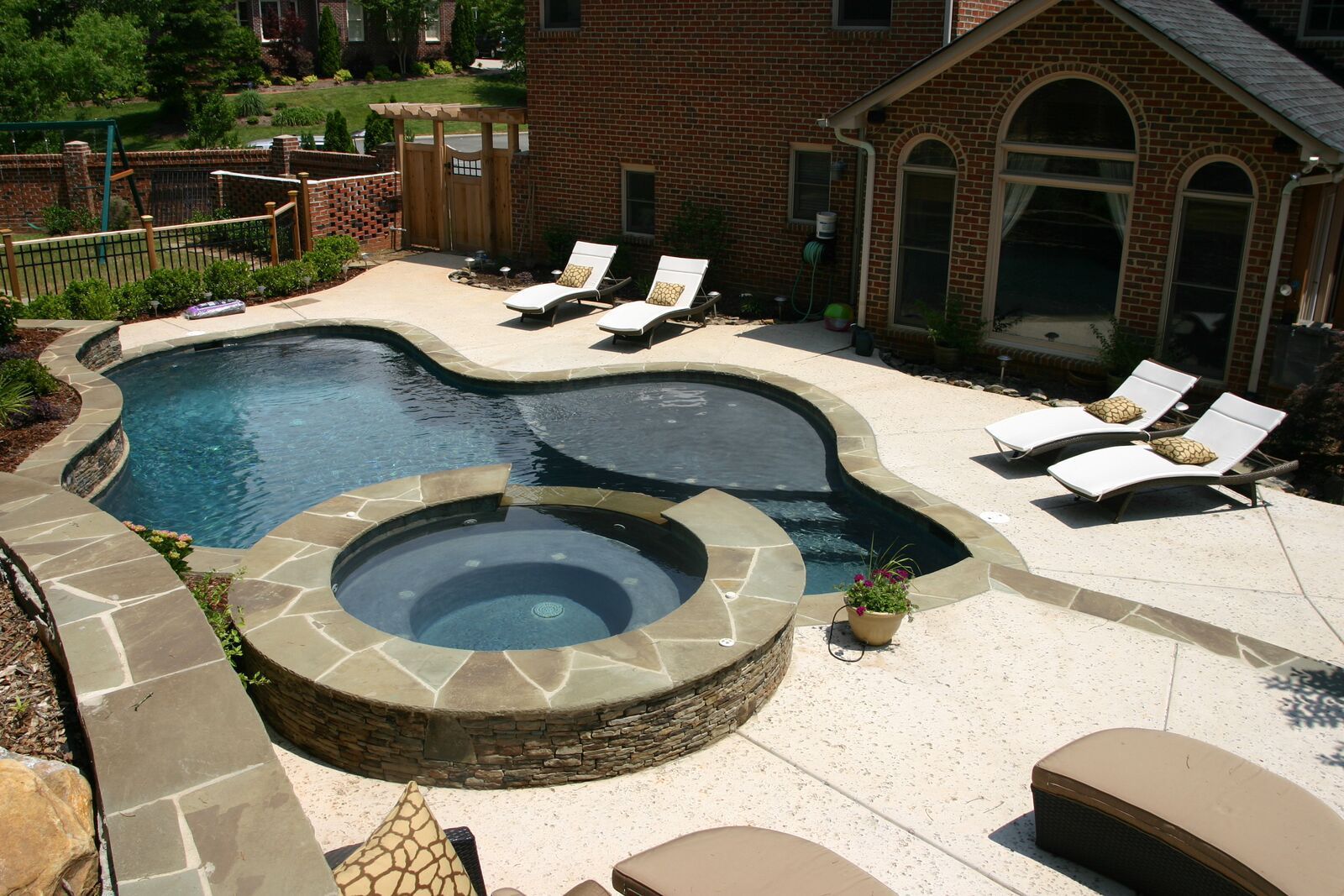 Free Form Pools Custom Pool Builders Lake Wylie Nc Matthews Nc