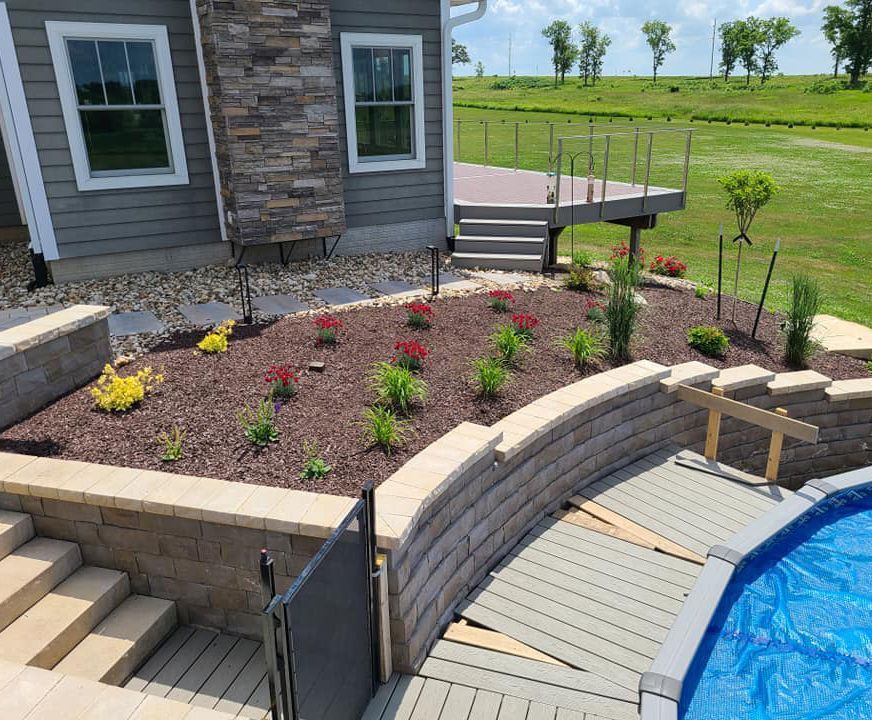 Flower Bed — Marion, IA — S&B Scapes