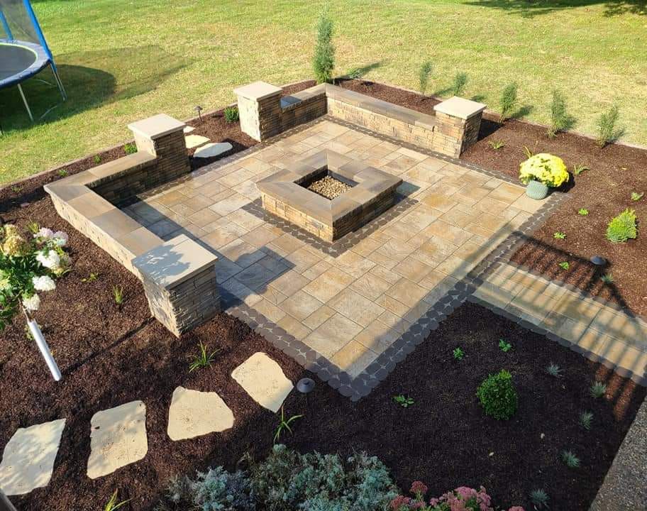 Paver Patio — Marion, IA — S&B Scapes