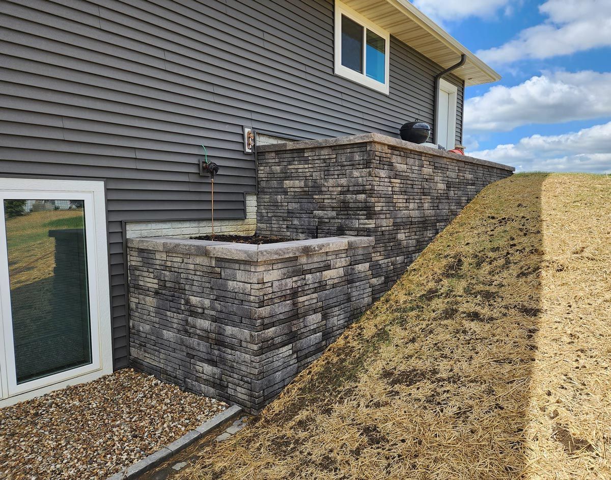Retaining Walls — Marion, IA — S&B Scapes
