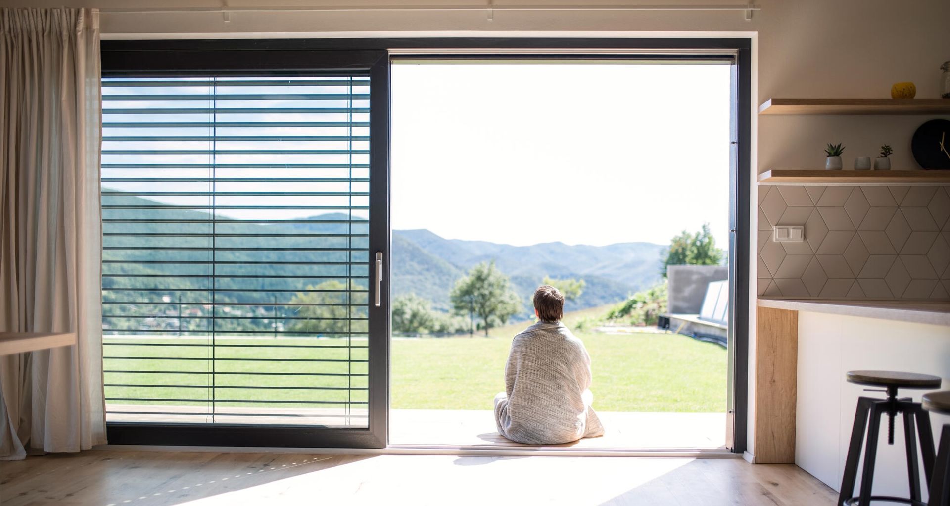 Ways to Use Sliding Doors for Effortless Indoor-Outdoor Living