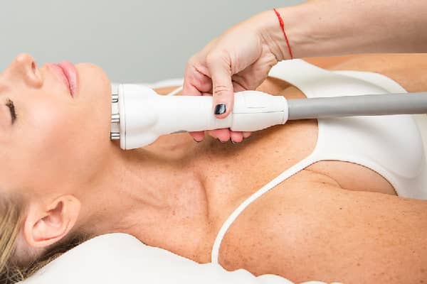 Woman receiving Venus Legacy™ treatment